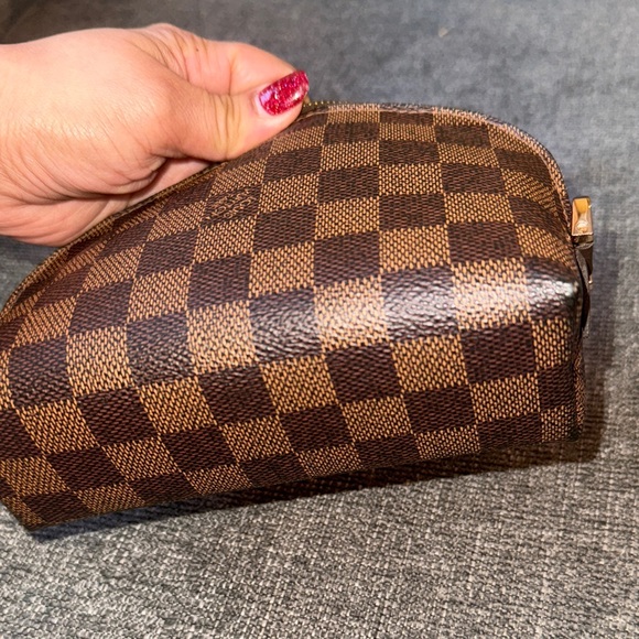 LV brown damier ebene cosmetic pouch - Picture 6 of 10